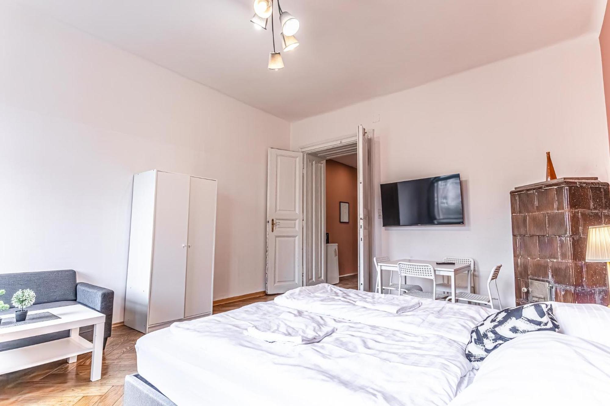 Lovely 1Br Apt. Near Akh Hospital ウィーン エクステリア 写真